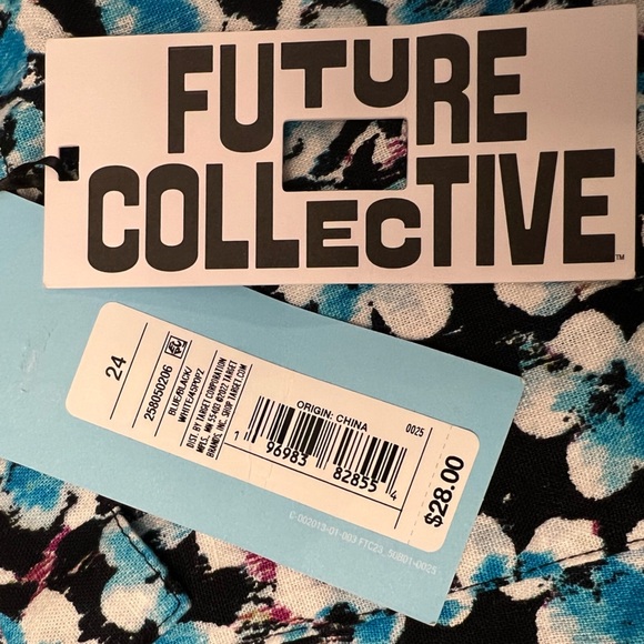 NWT Future Collective x Target Blue Ditsy Floral Print Cargo Skirt - Picture 7 of 12